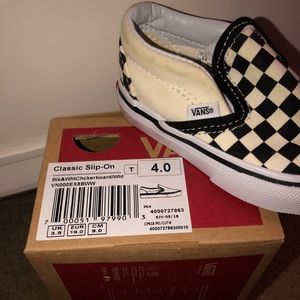 Sold out every size brand new baby vans size 4.0